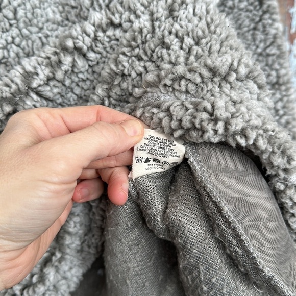 Simply Southern Fleece Sherpa Pullover. size XL - Picture 6 of 7